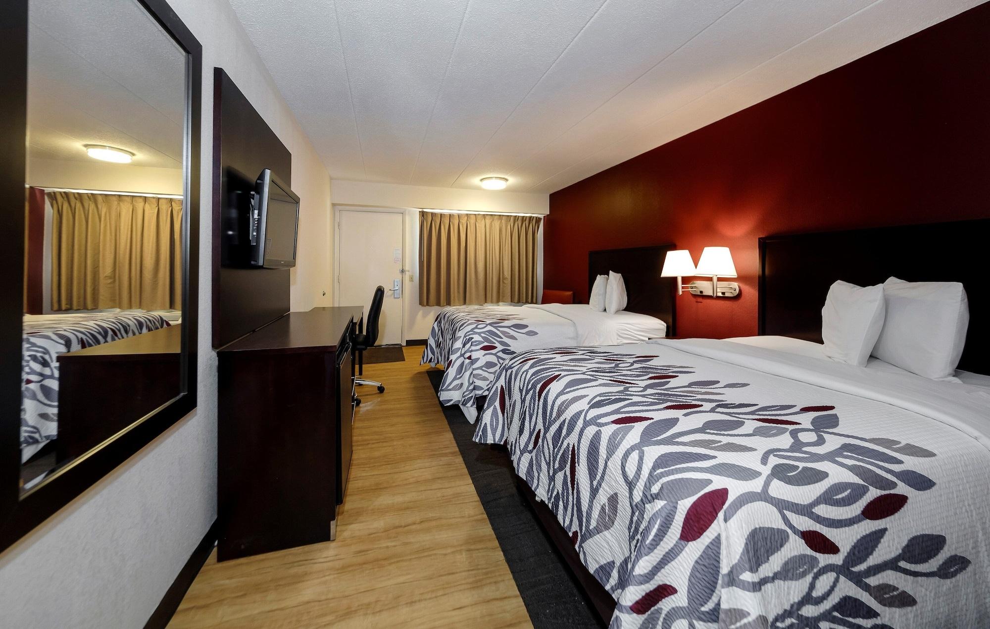 Red Roof Inn Lansing East - Msu Esterno foto