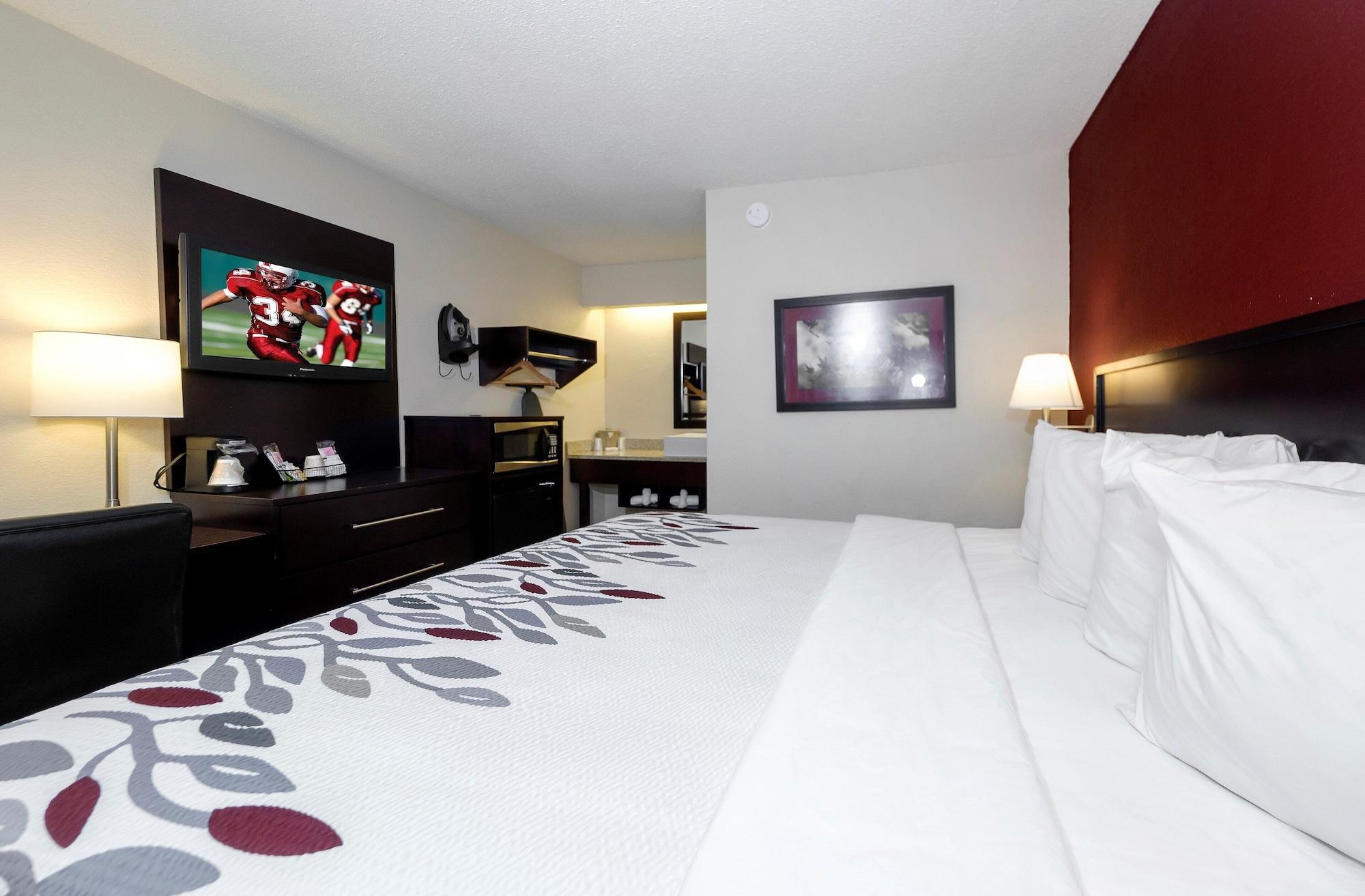 Red Roof Inn Lansing East - Msu Esterno foto