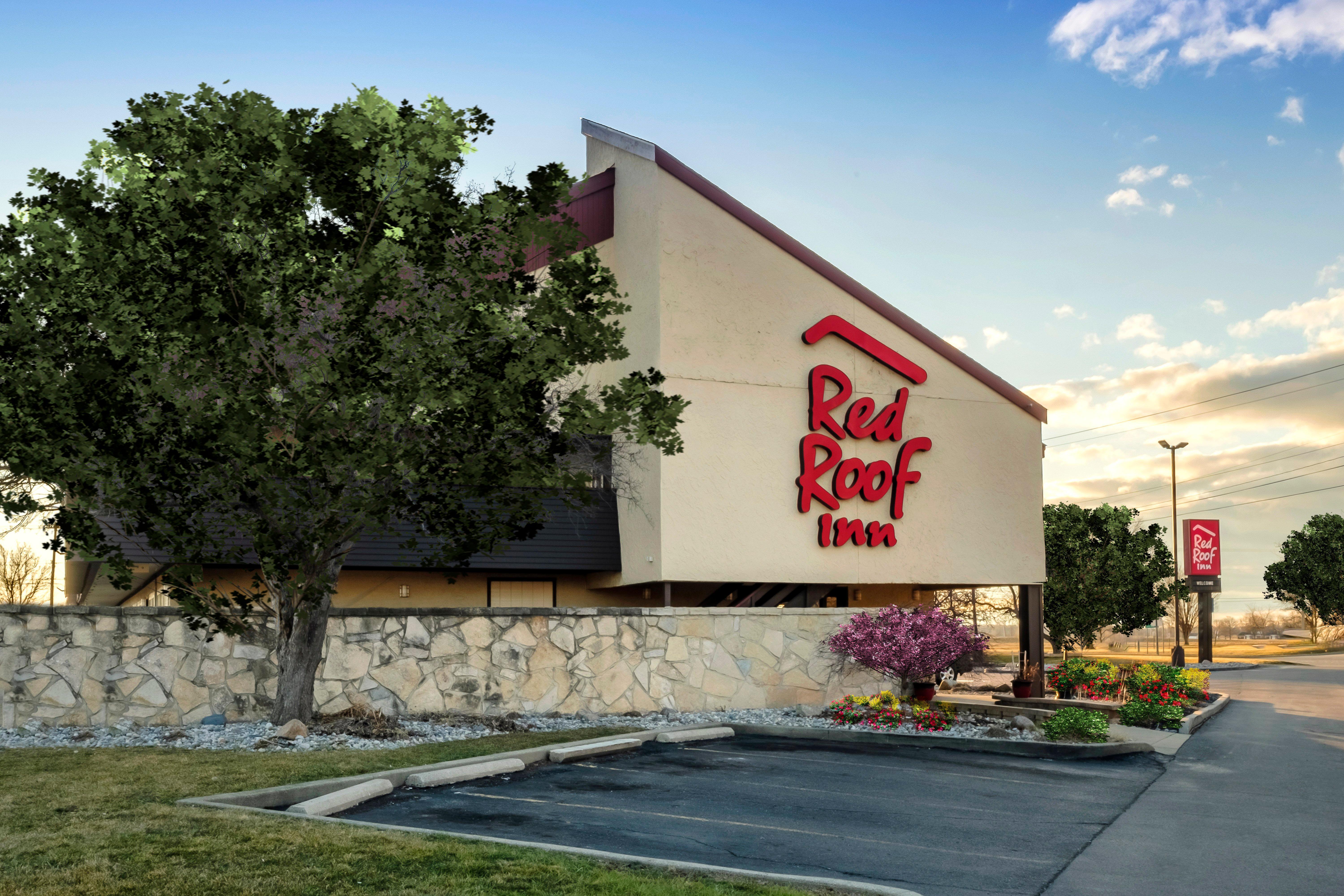 Red Roof Inn Lansing East - Msu Esterno foto