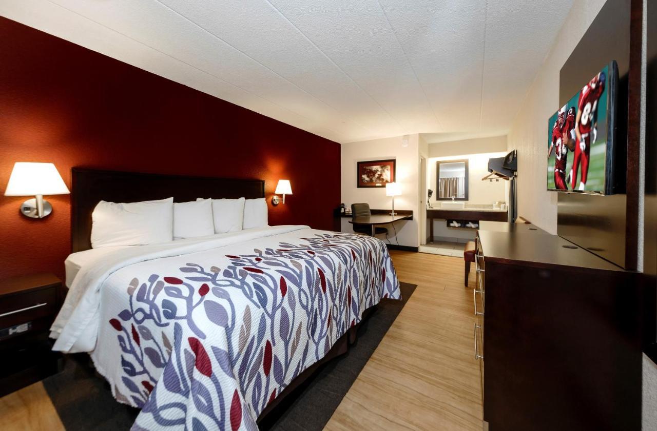 Red Roof Inn Lansing East - Msu Esterno foto